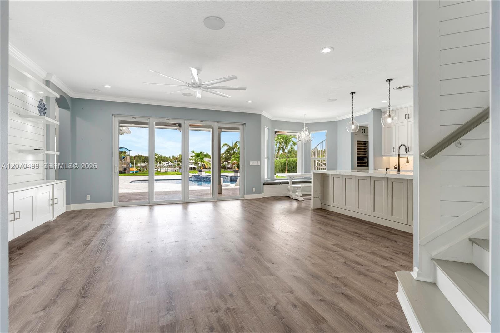 665 SW Yacht Basin Way photo 20