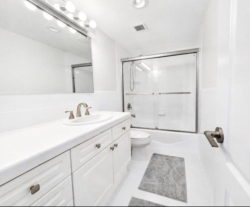 1301 River Reach Drive 111 photo 17