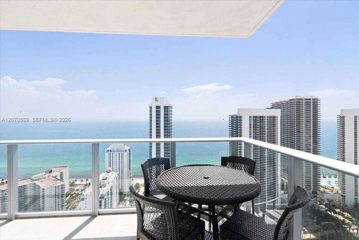 4010 S Ocean Dr T3909 photo 2