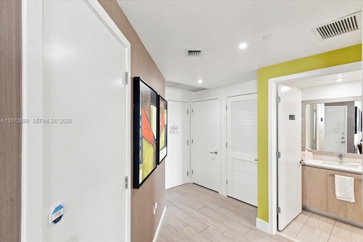 4010 S Ocean Dr T3909 photo 10