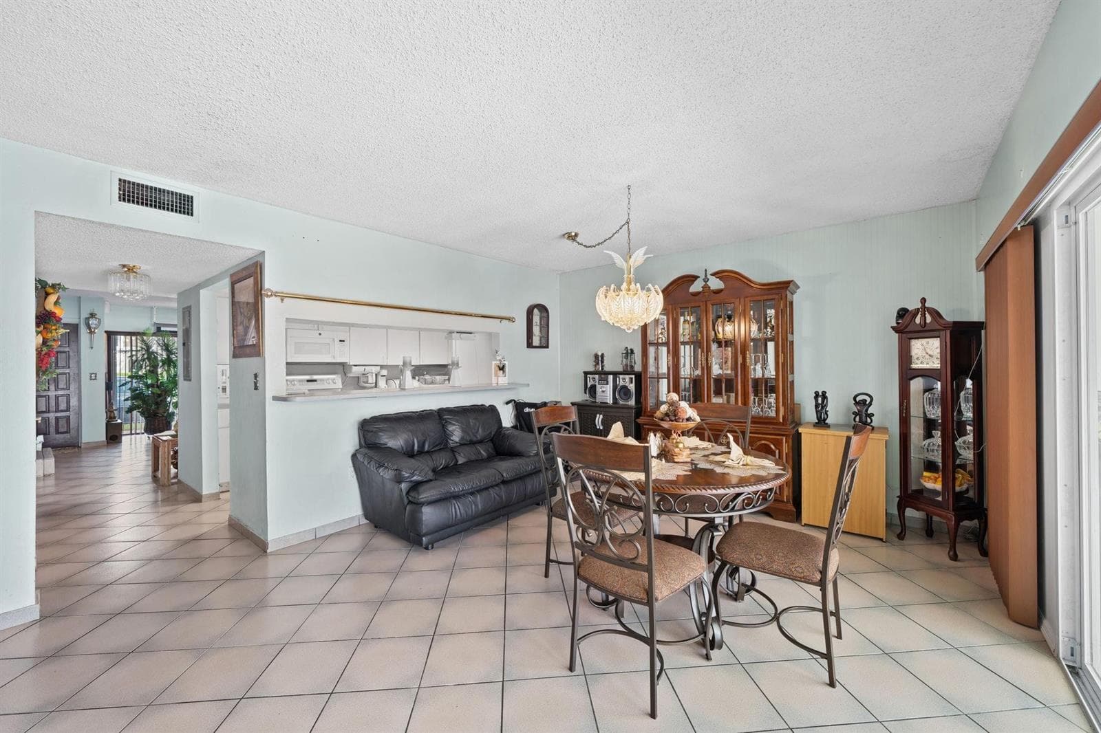 16470 NE 27TH Place 35 photo 8
