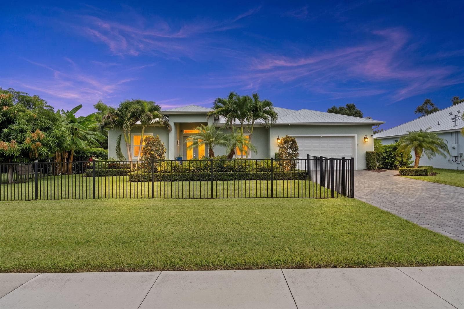 232 SW INDIAN GROVES Drive 1