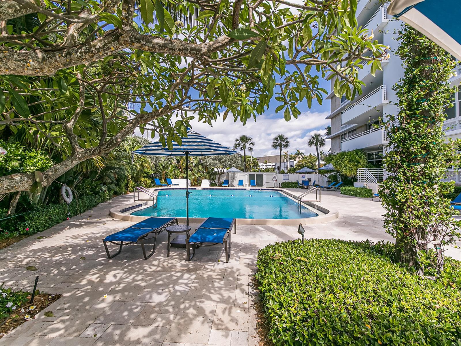 888 INTRACOASTAL Drive 3D photo 5