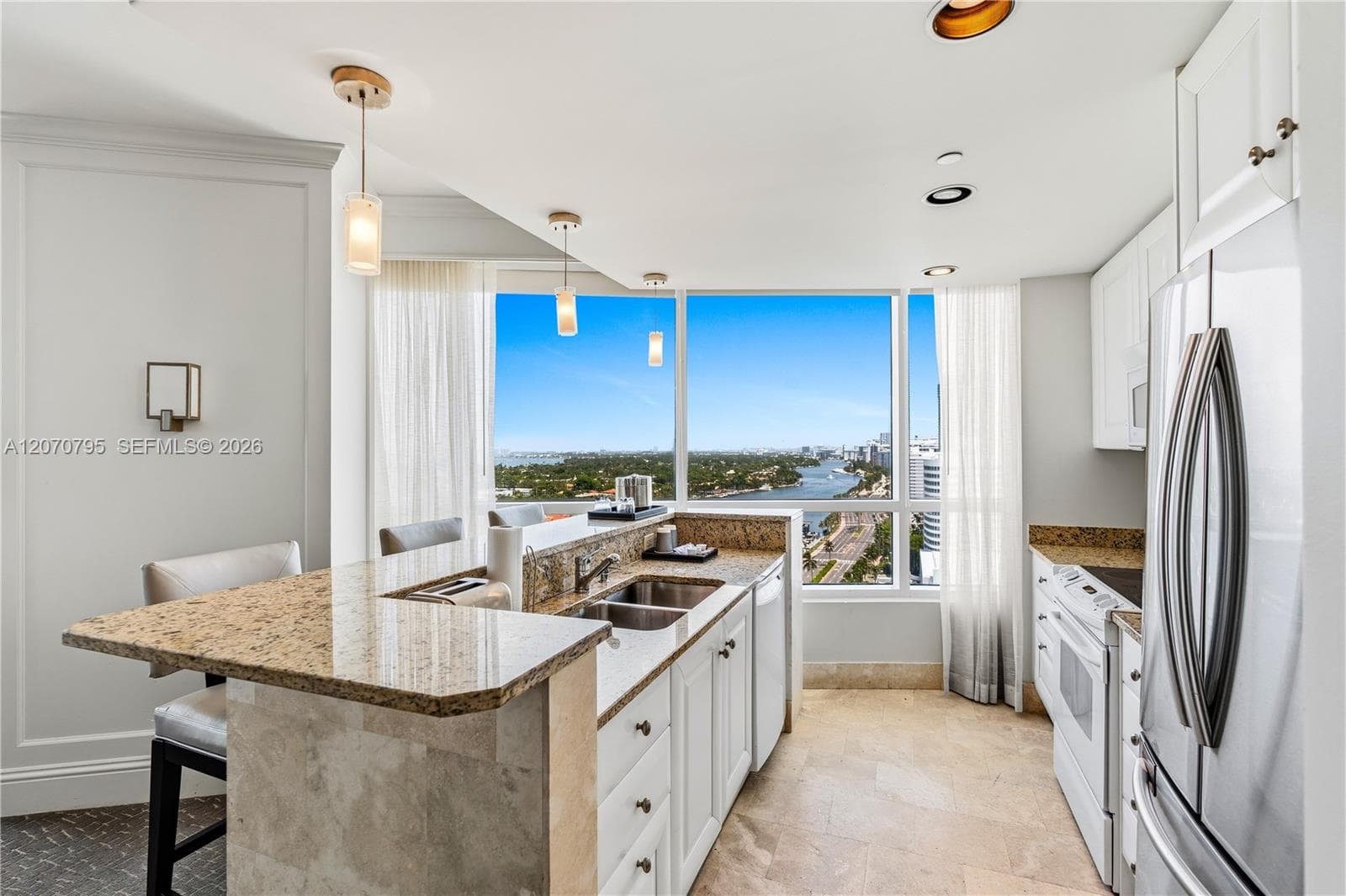 4401 Collins Ave 1915/1917 photo 7