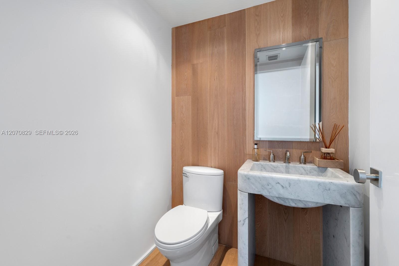 5875 Collins Ave 1102 photo 25