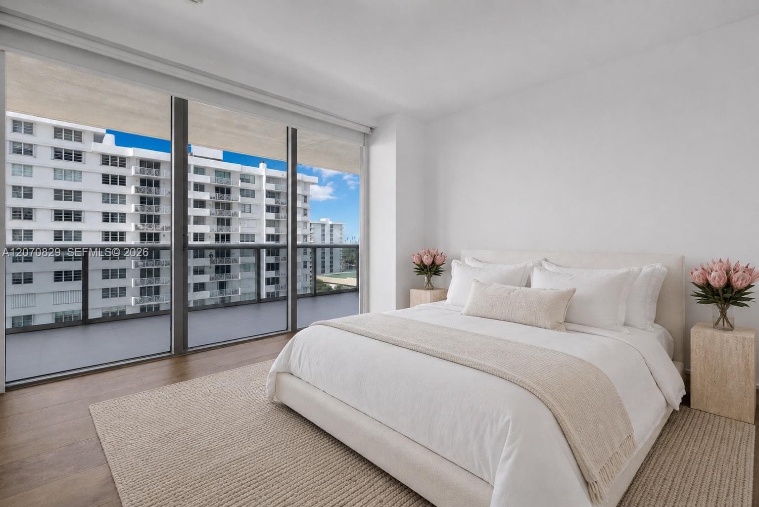 5875 Collins Ave 1102 photo 21