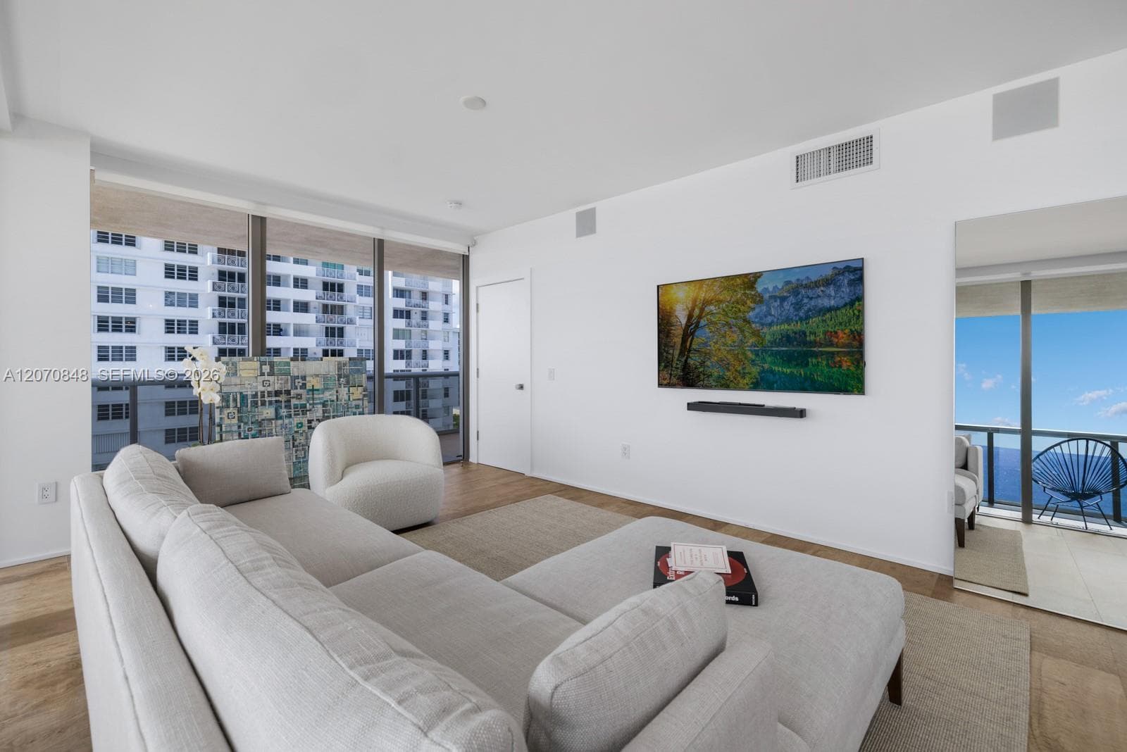 5875 Collins Ave 1102 photo 5