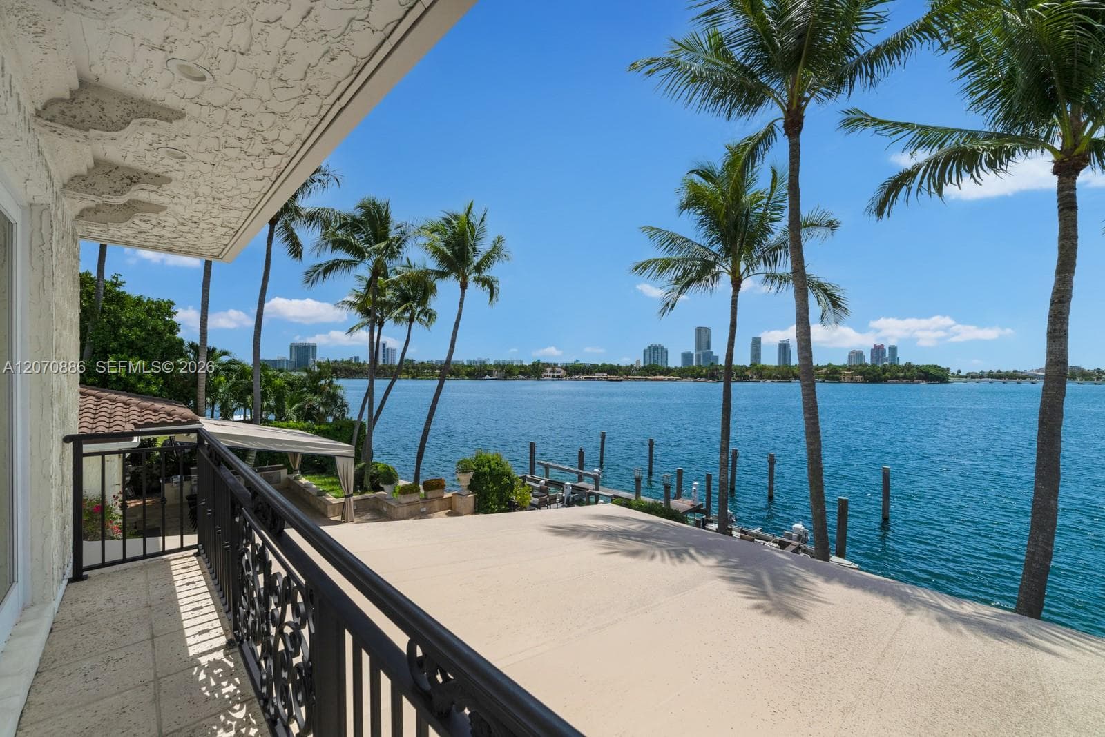 4 Palm Ave photo 23