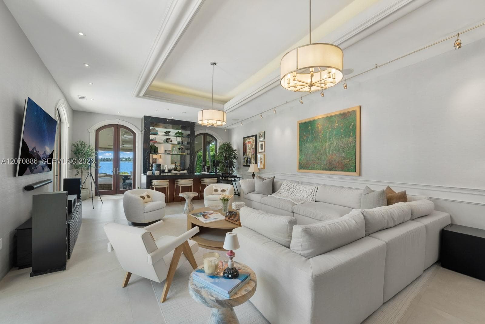 4 Palm Ave photo 16