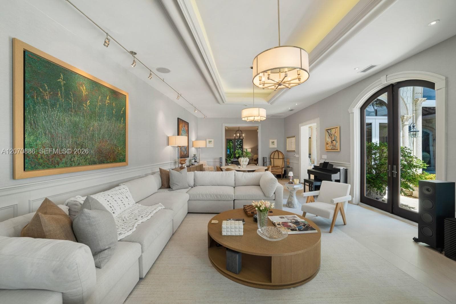 4 Palm Ave photo 20