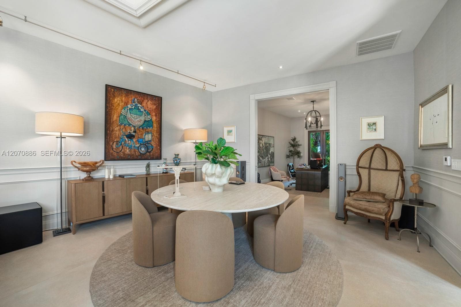 4 Palm Ave photo 18