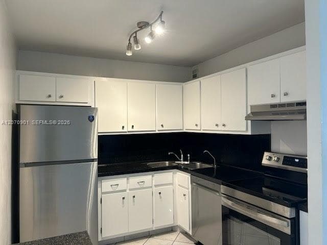 111 Golden Isles Dr E4 photo 10