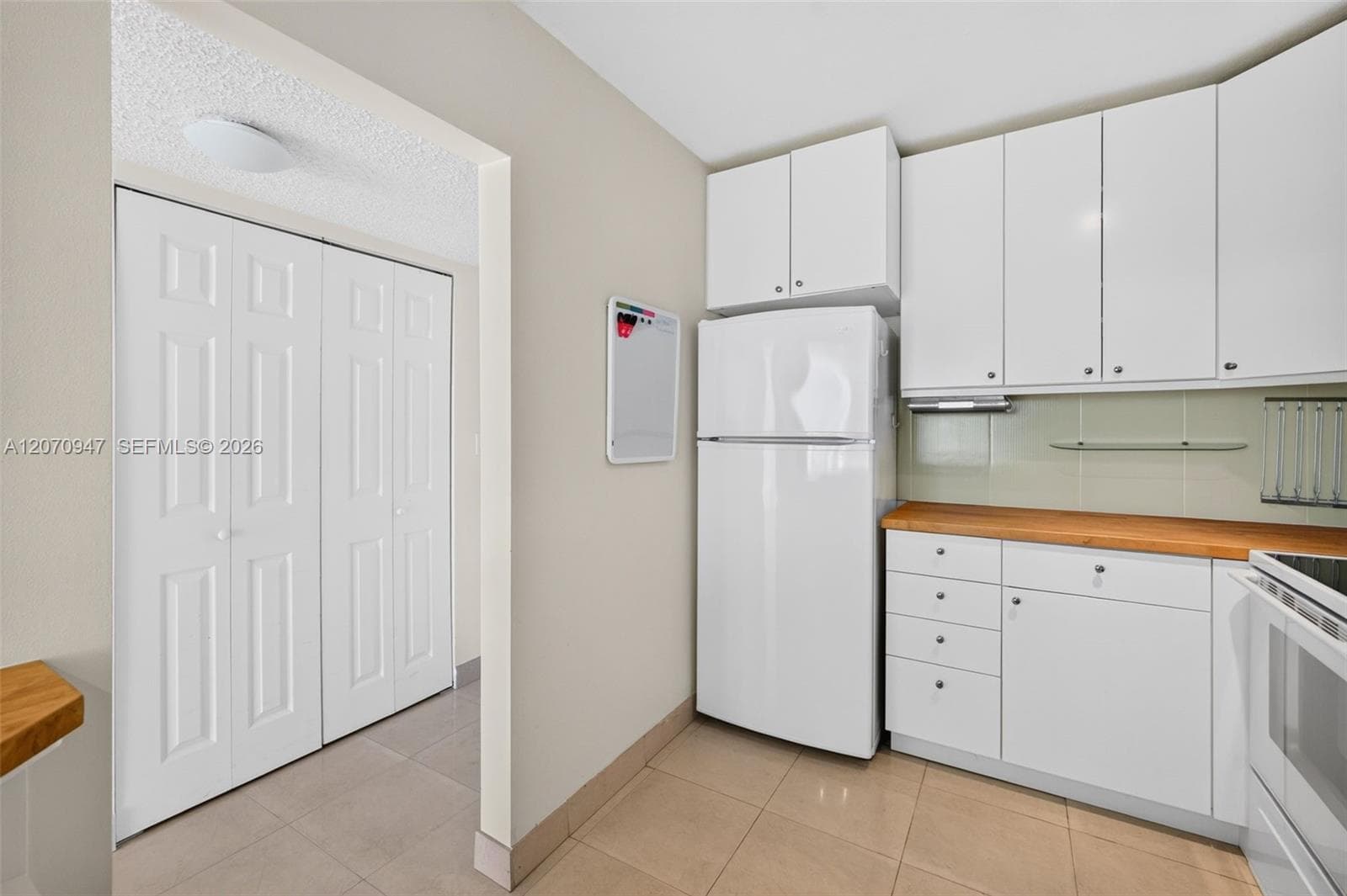 3731 N Country Club Dr 1023 photo 21