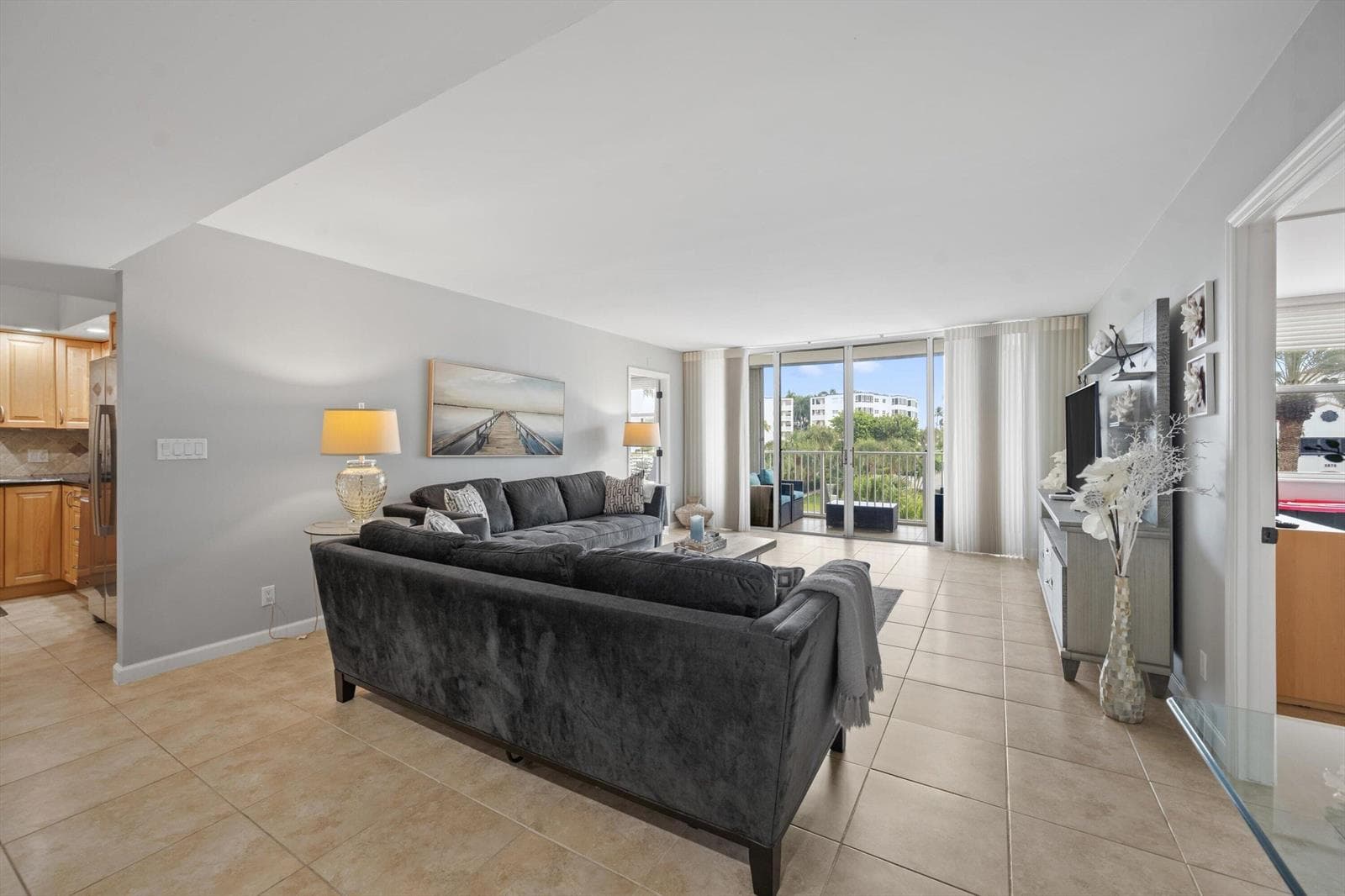 2860 S OCEAN Boulevard 316 photo 3