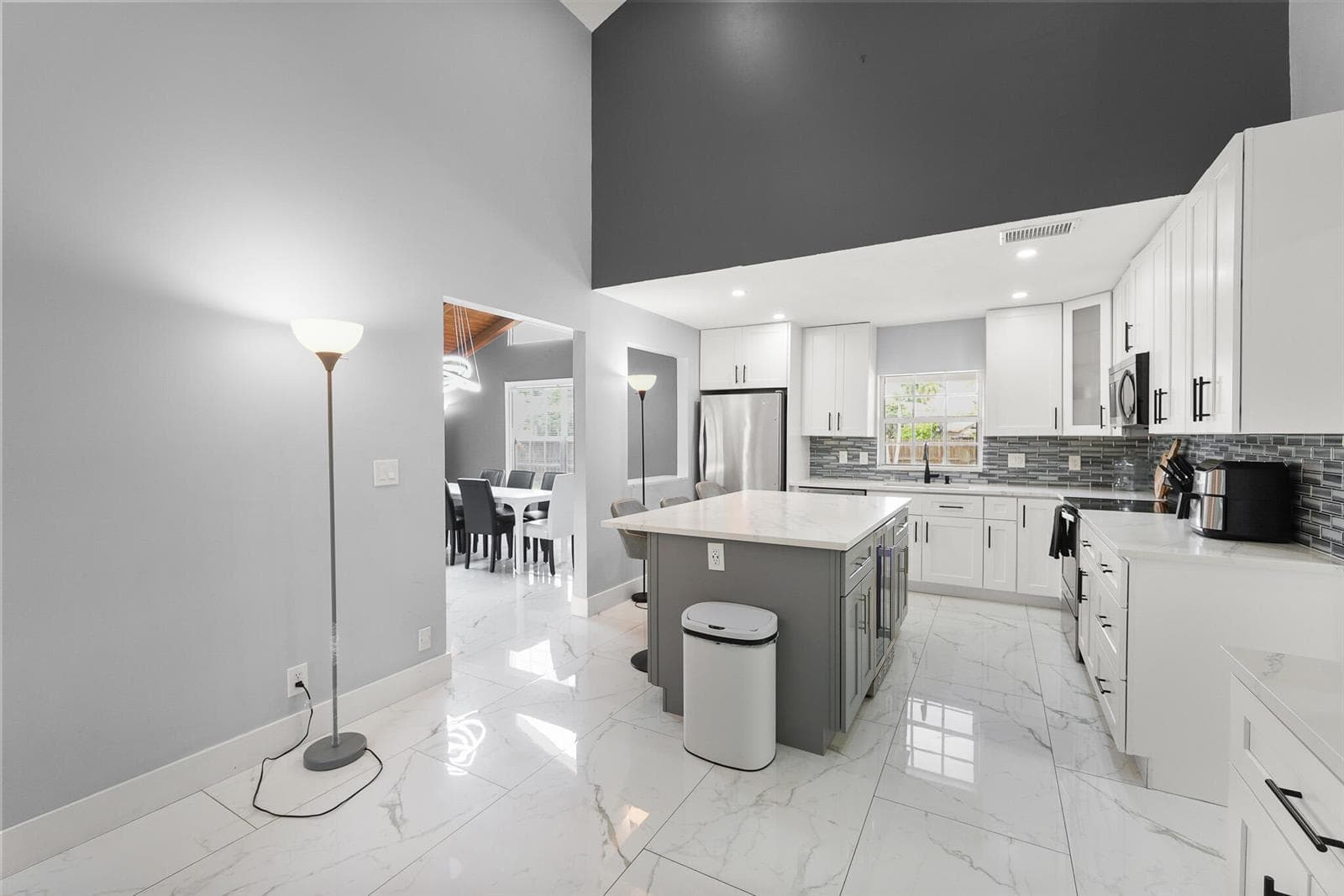 6785 ESCONDIDA Drive photo 9