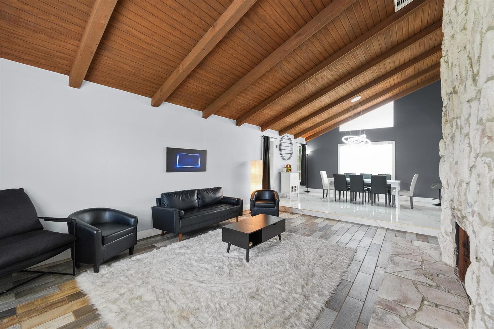 6785 ESCONDIDA Drive photo 4