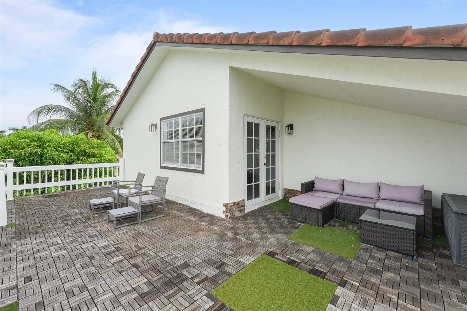 6785 ESCONDIDA Drive photo 25