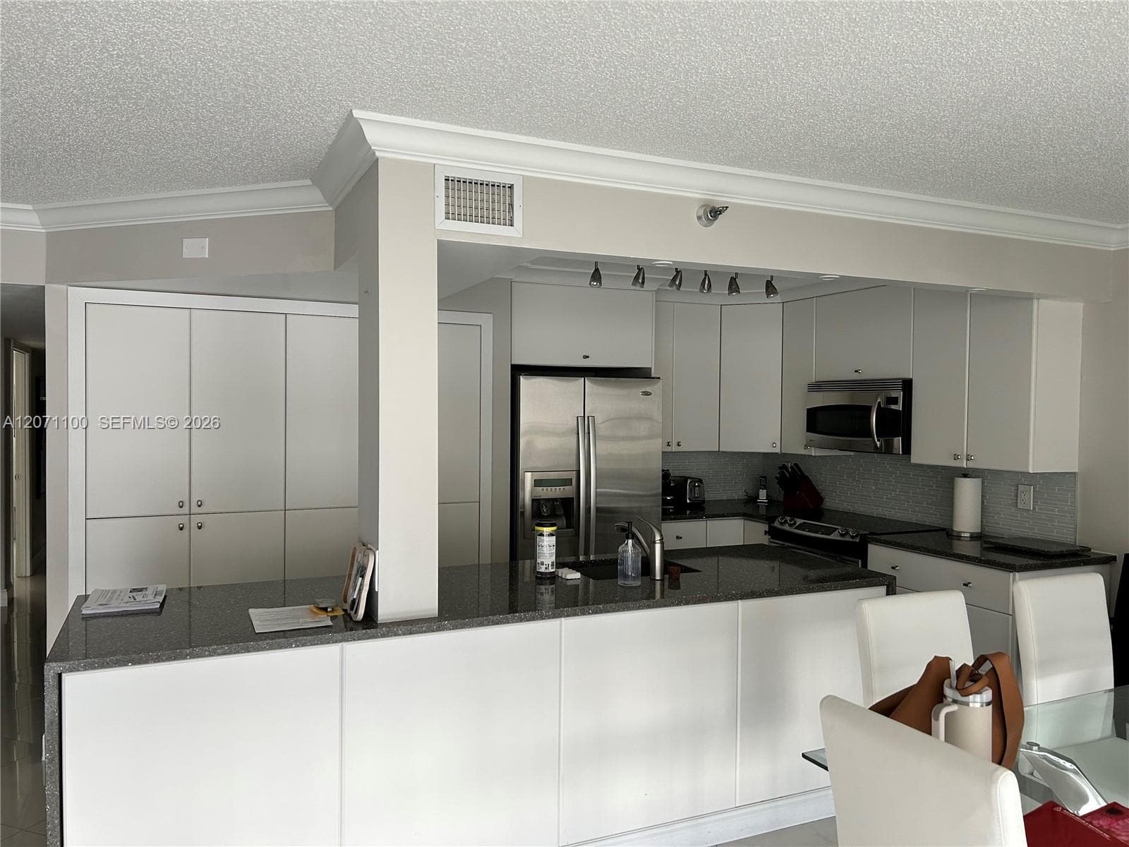 17800 N Bay Rd 803 photo 7