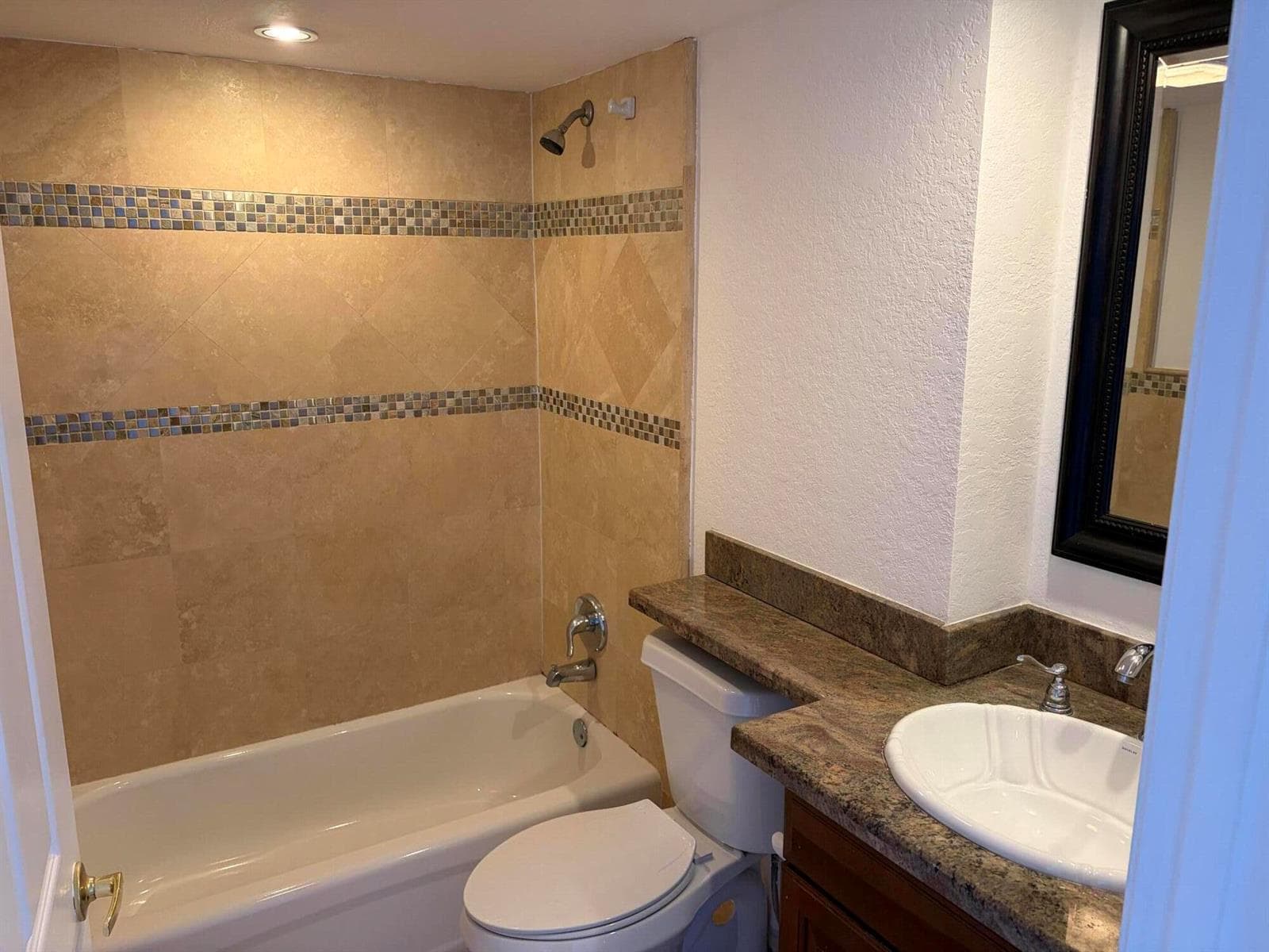 1801 N FLAGLER Drive 821 photo 8