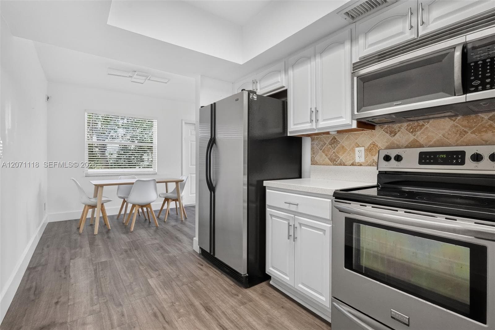 2100 Diana Dr 310 photo 10