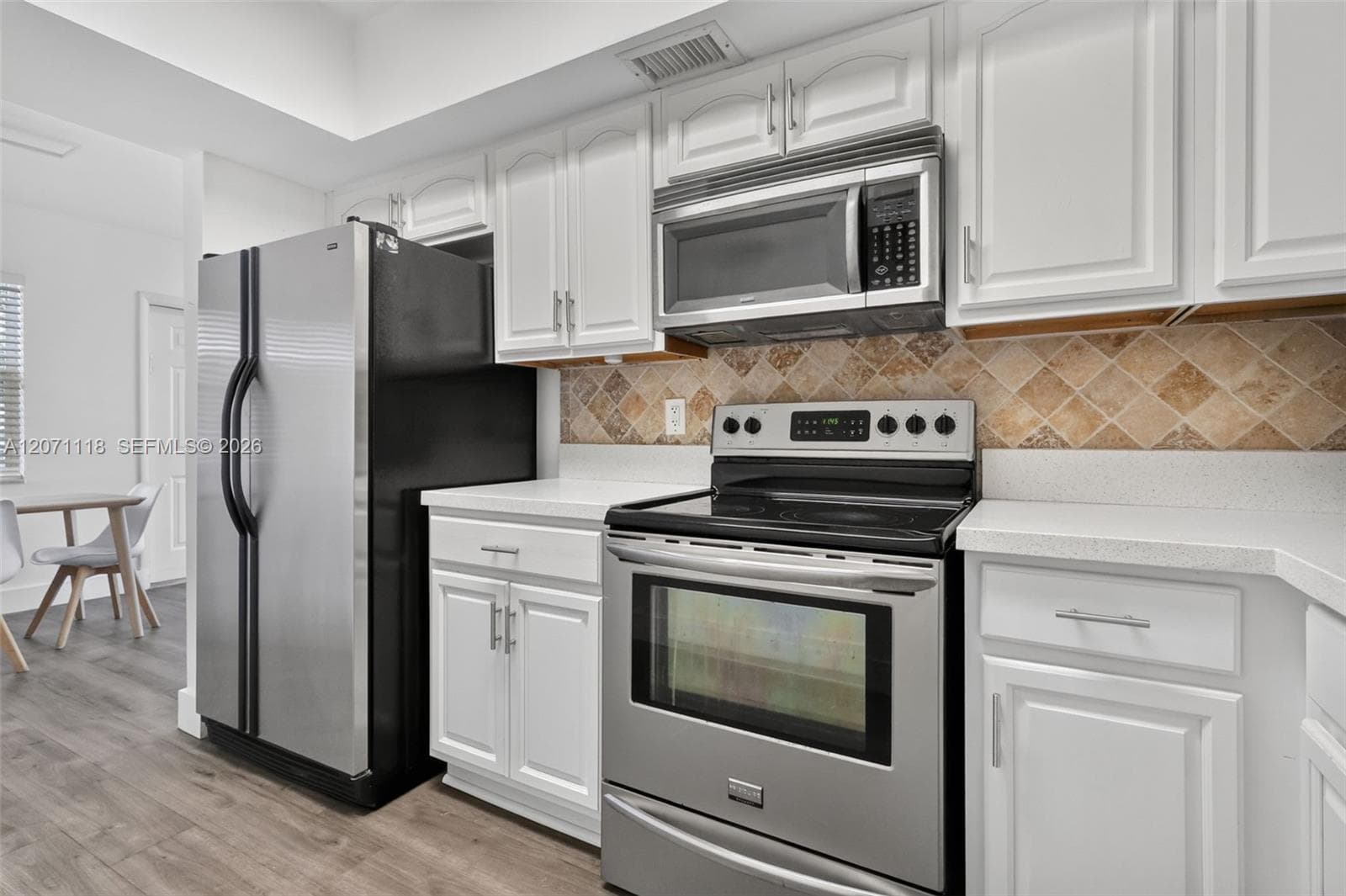 2100 Diana Dr 310 photo 8
