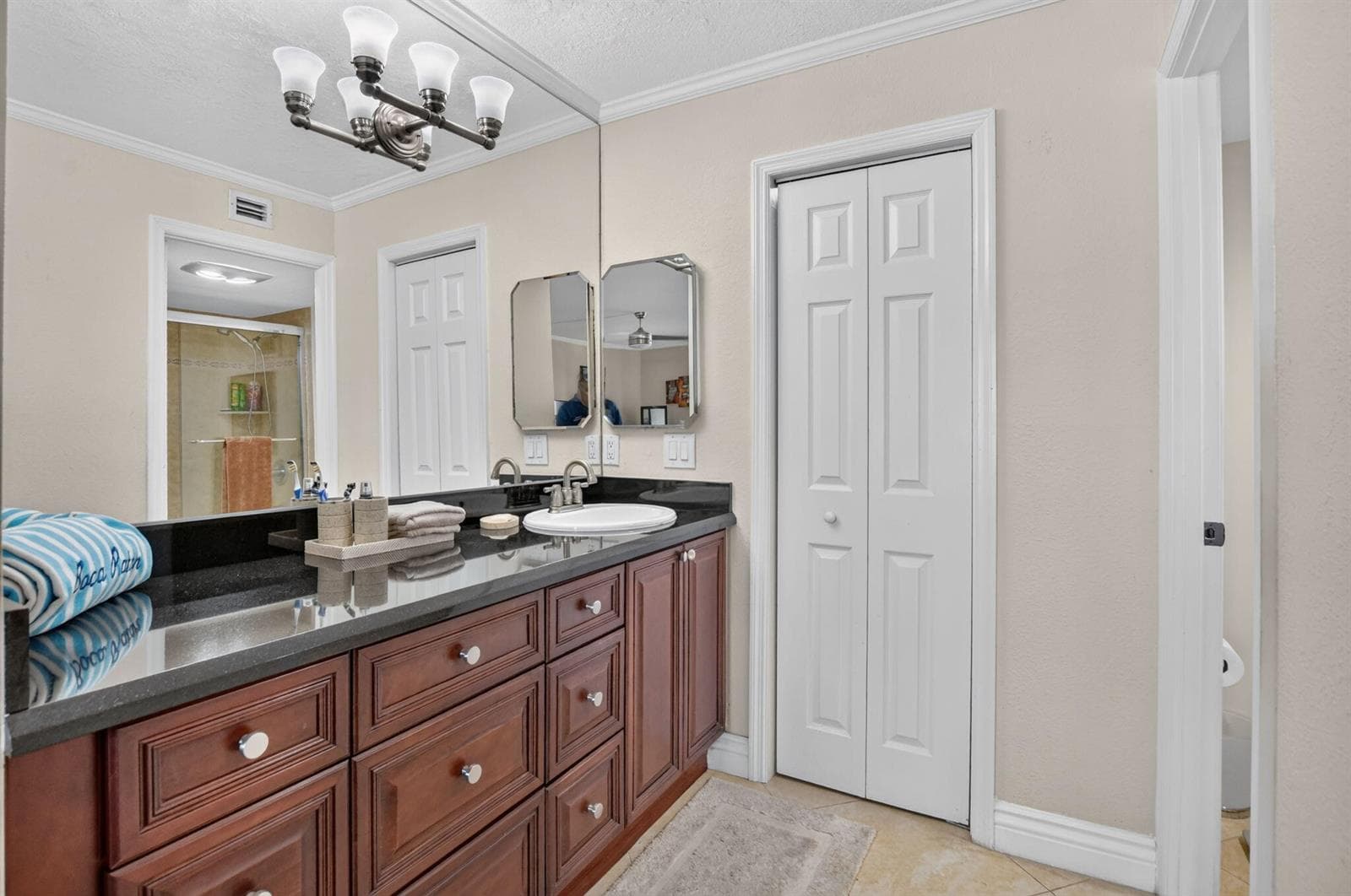 3 Royal Palm Way 102 photo 22