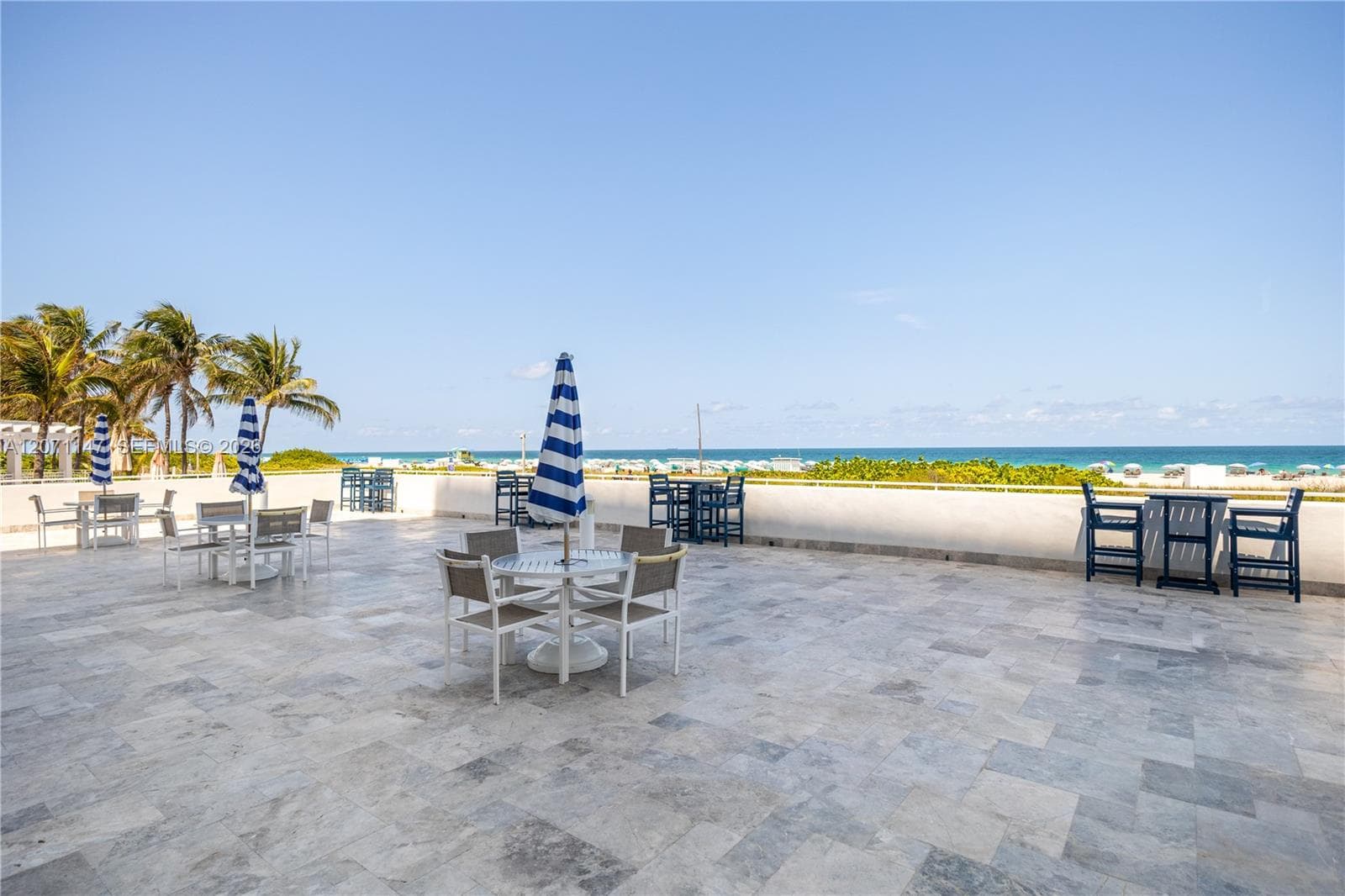 401 Ocean Dr 607 photo 25