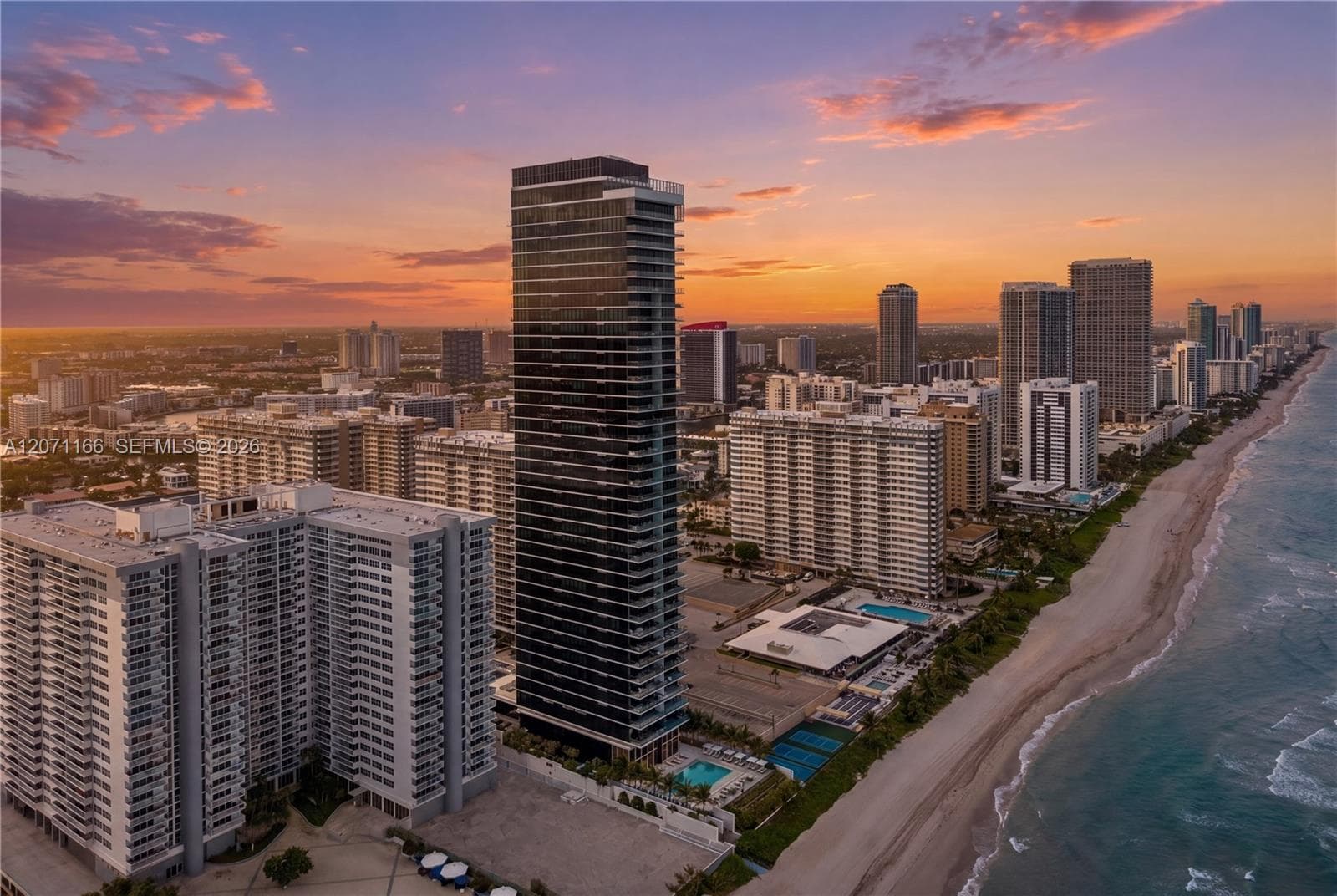 2000 S Ocean Dr 20A photo 4