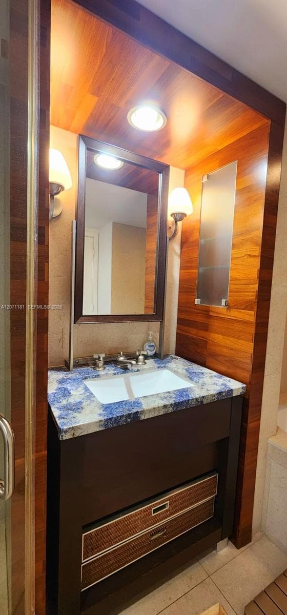 6801 Collins Ave LPH05 photo 24