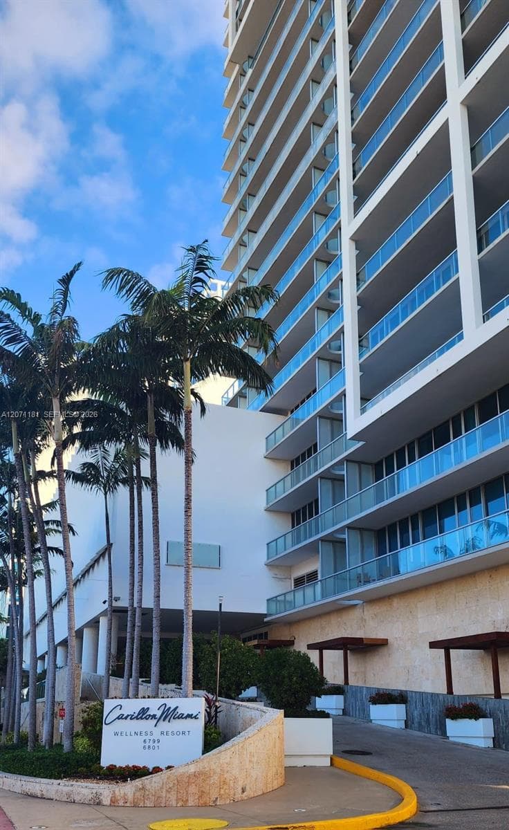 6801 Collins Ave LPH05 photo 14