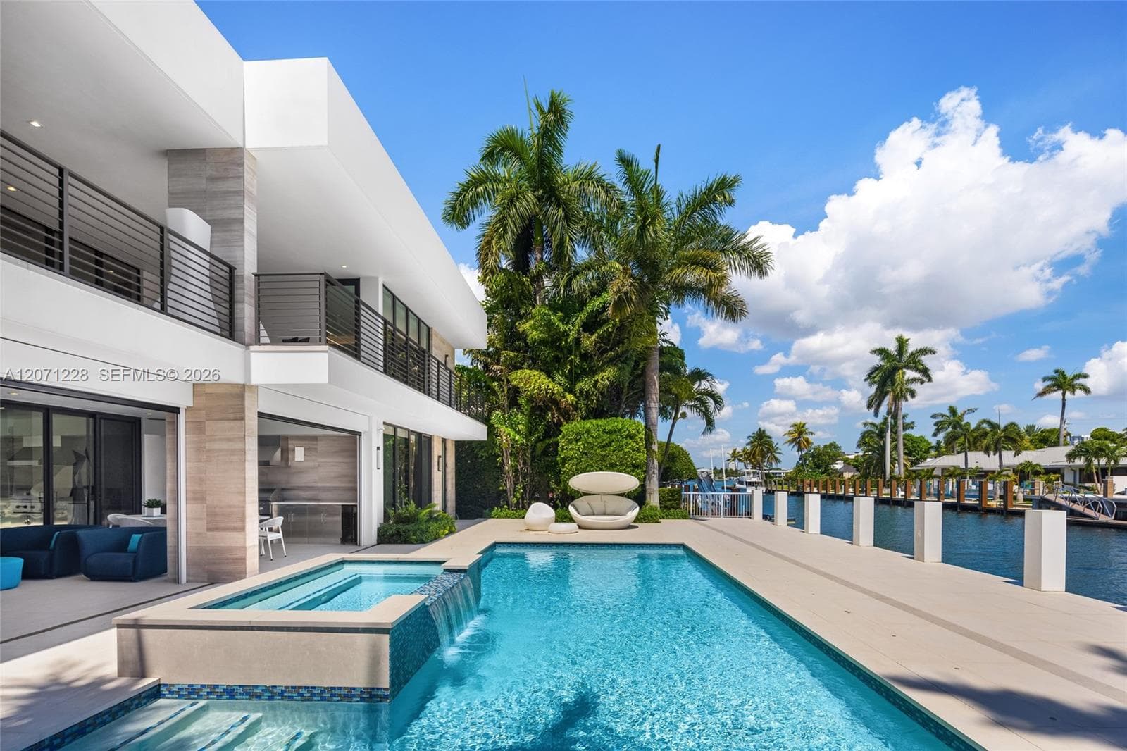 2519 Lucille Dr 2