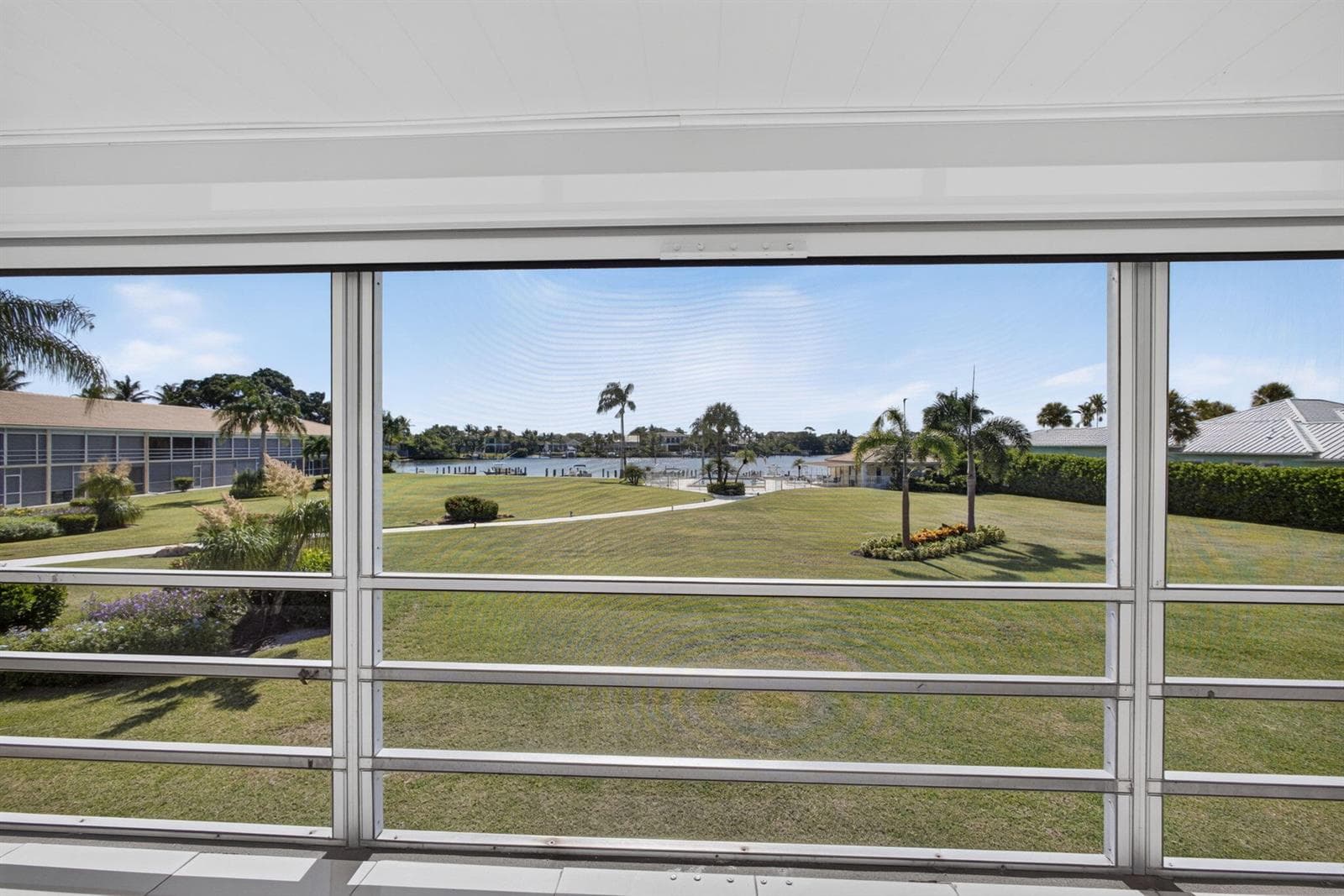 478 Tequesta Drive 204 photo 18