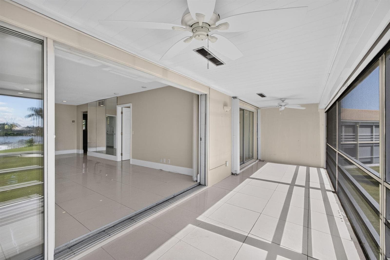478 Tequesta Drive 204 photo 19