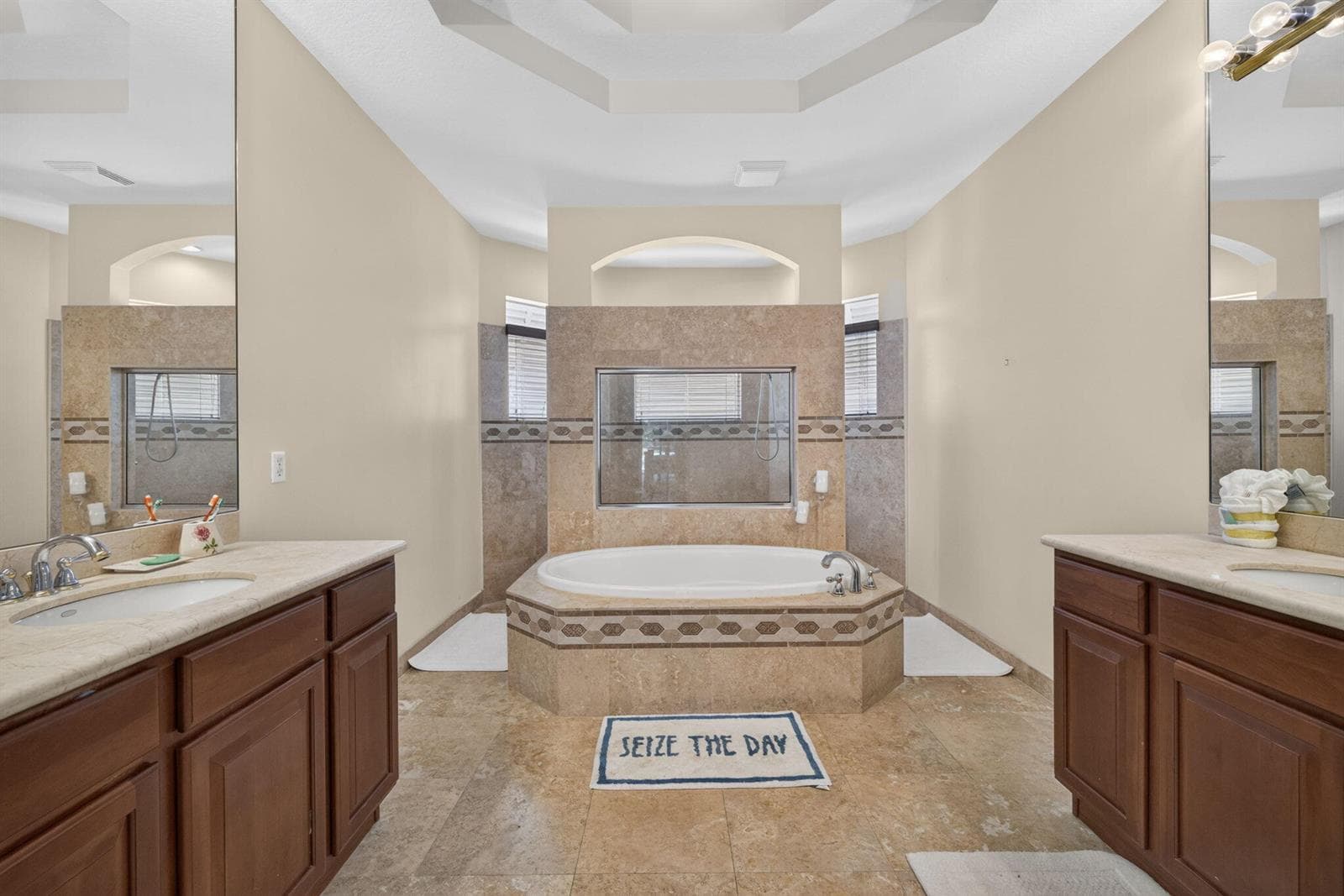 755 SW RIVER BEND Circle photo 17