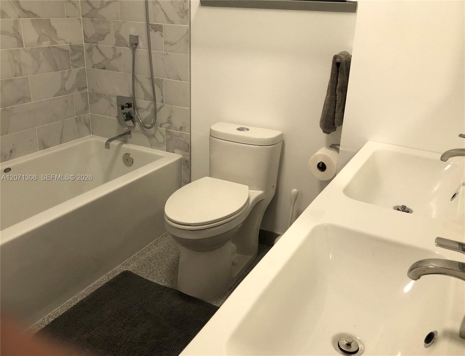 7801 NE 4th Ct 315 photo 14
