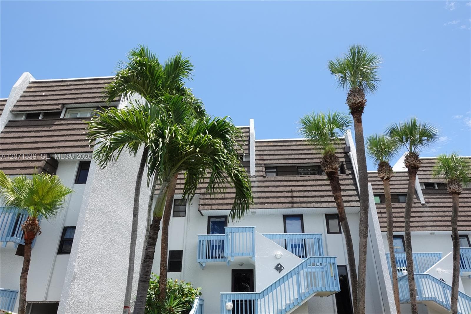11000 S Ocean Drive 3-G photo 2