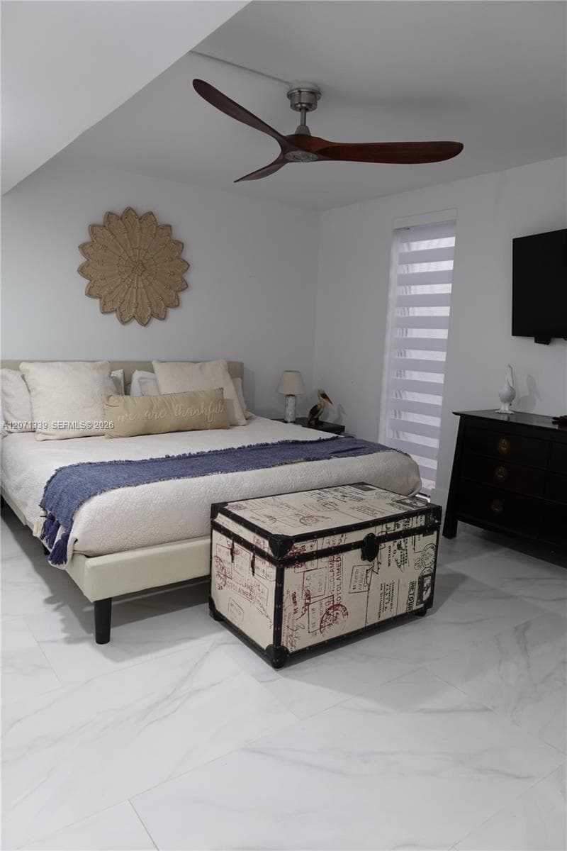 11000 S Ocean Drive 3-G photo 9