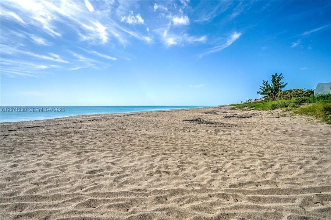 11000 S Ocean Drive 3-G photo 19