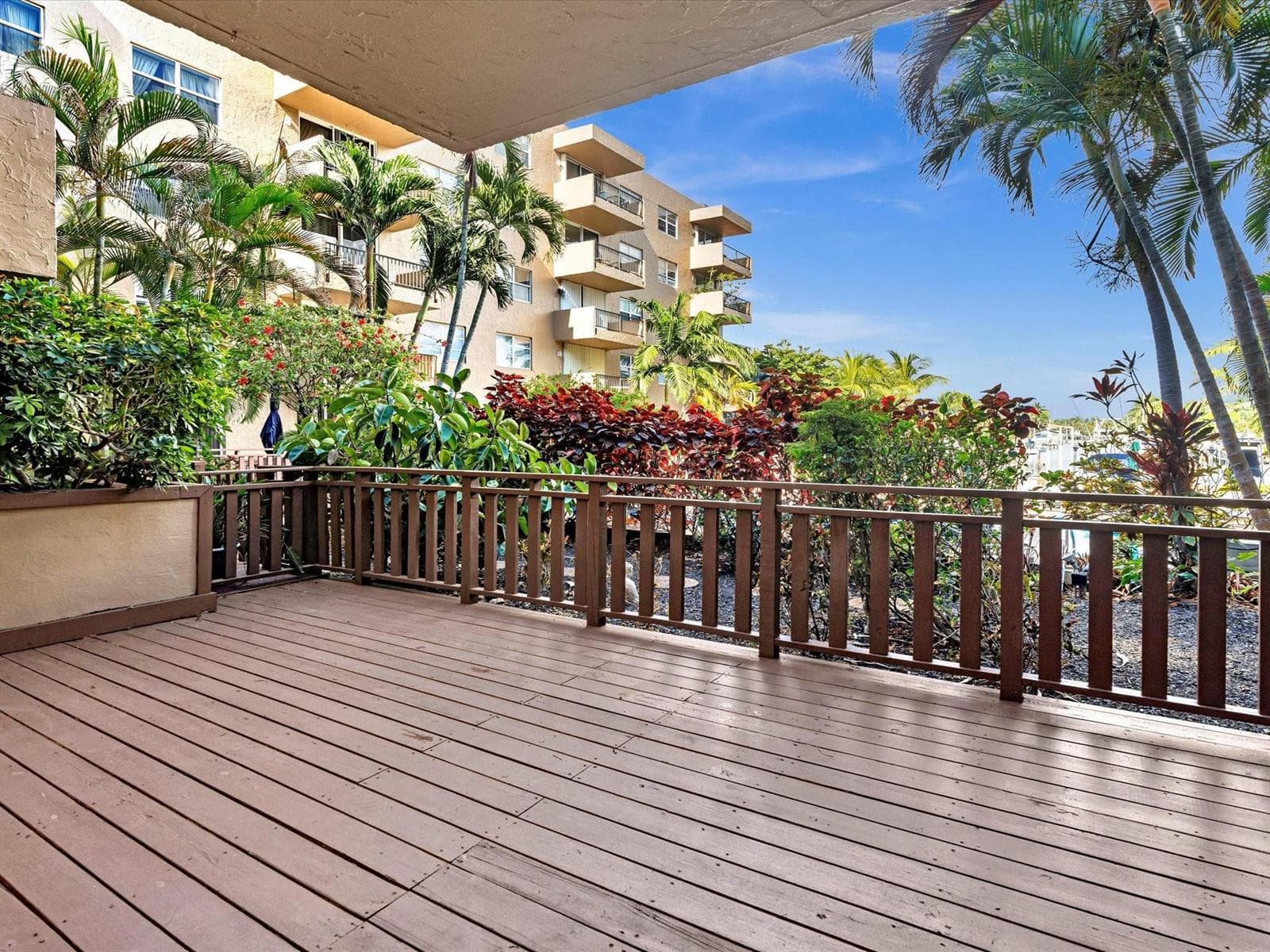 1421 S OCEAN Boulevard 116 photo 14