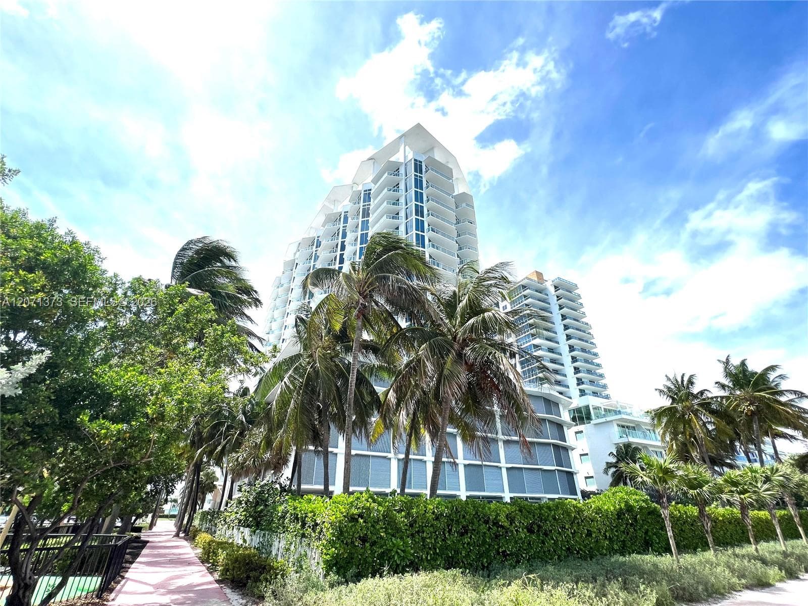 6515 Collins Ave 1801 photo 17