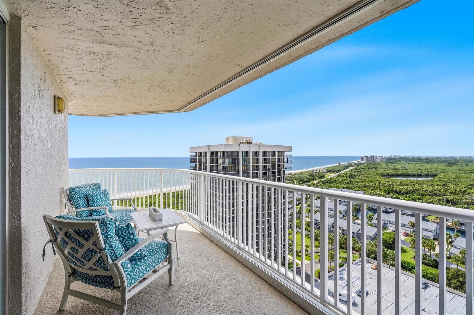 5049 N Highway A1A 1802 photo 15