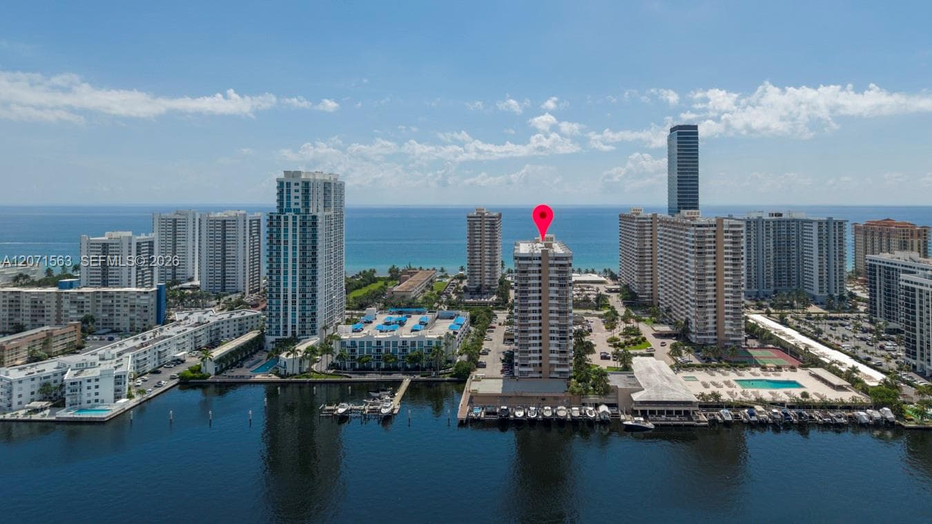 1965 S Ocean Dr 14B photo 1