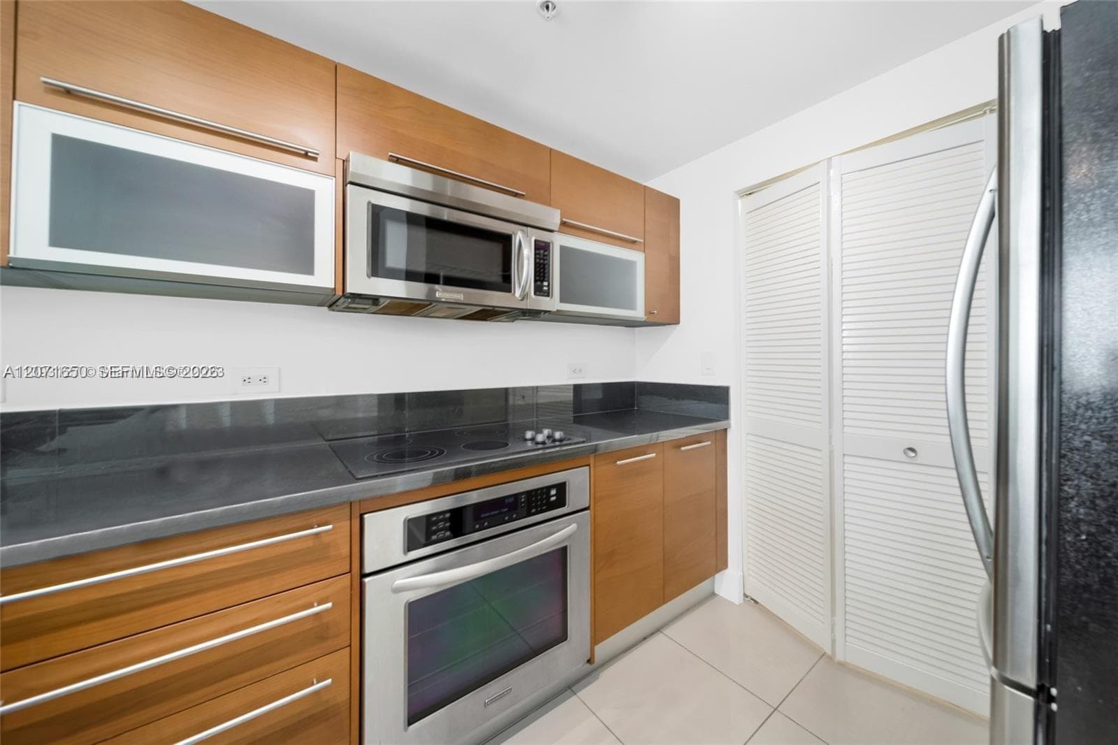 244 Biscayne Blvd 3704 photo 10