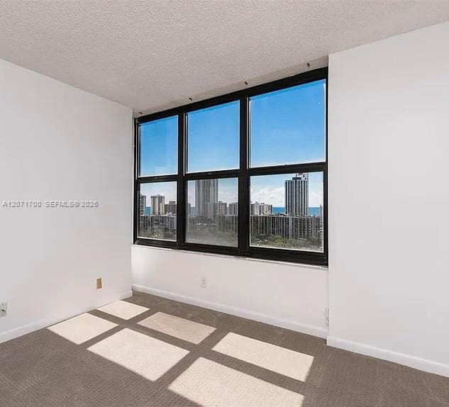 2500 Parkview Dr 1705 photo 12