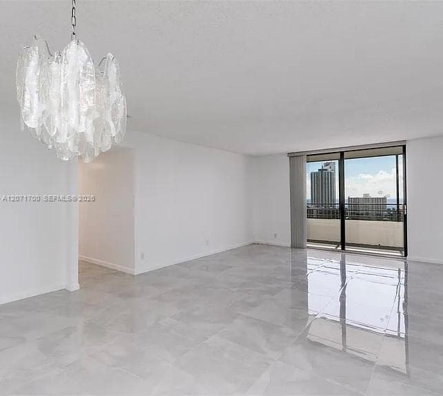2500 Parkview Dr 1705 photo 5