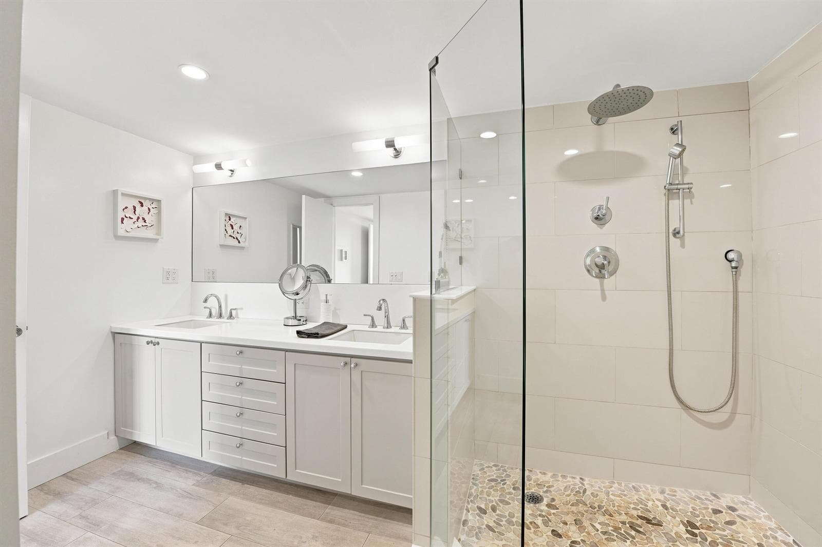 3589 S Ocean Boulevard 808 photo 13