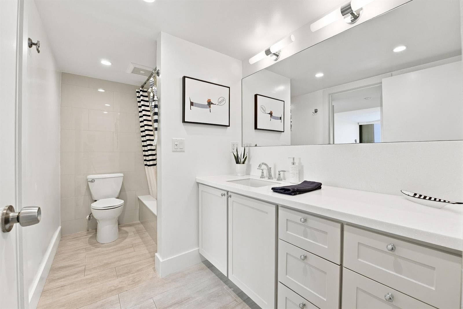 3589 S Ocean Boulevard 808 photo 17