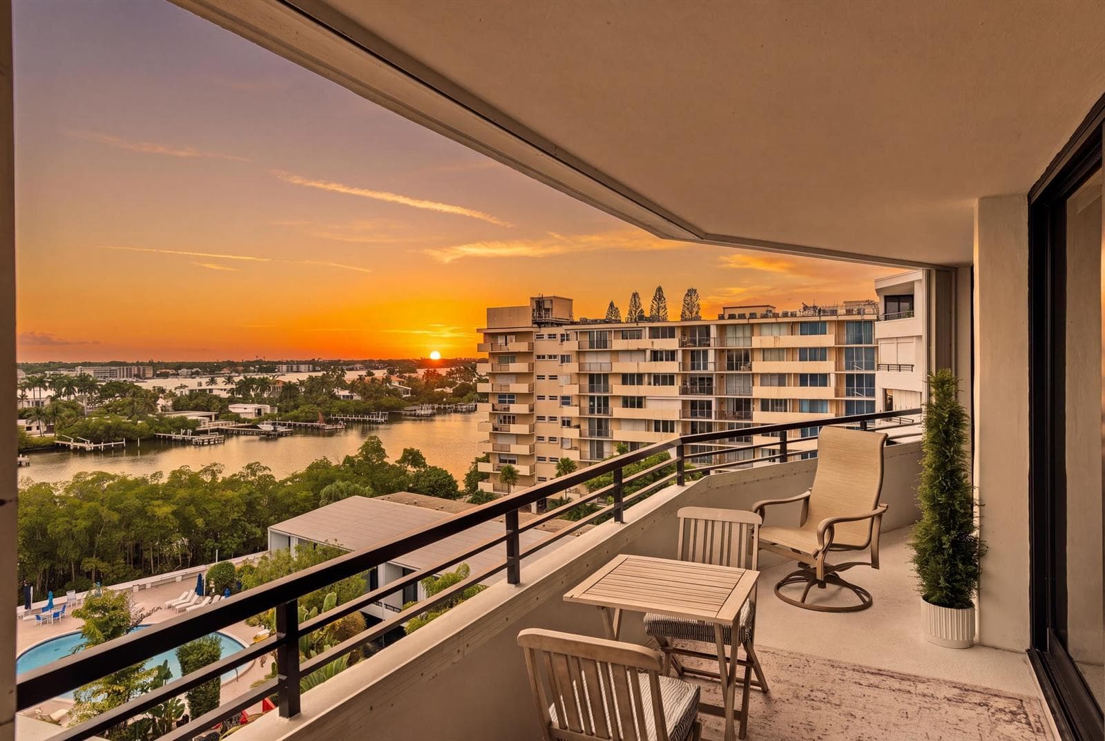 3589 S Ocean Boulevard 808 photo 1