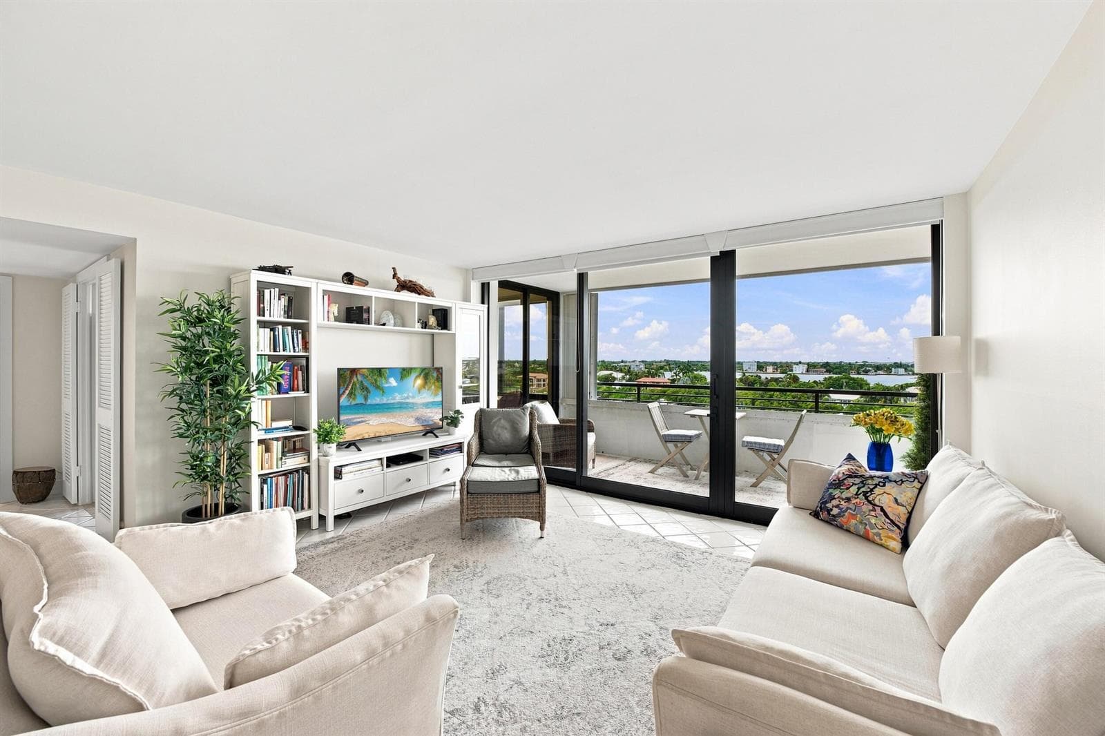 3589 S Ocean Boulevard 808 photo 5