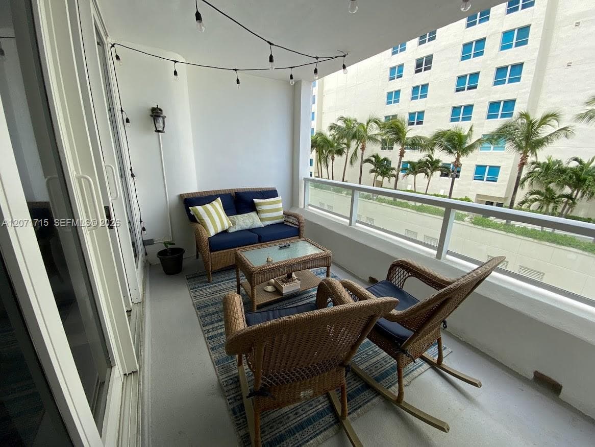 5005 Collins Ave 722 photo 22